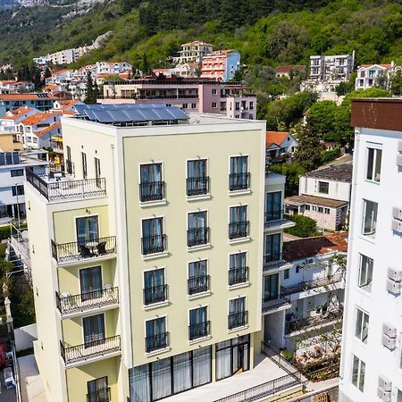 Hotel Pozzo Budva Exterior foto